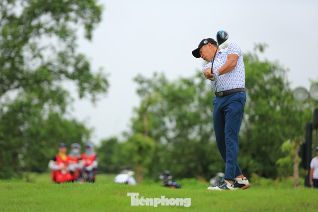 Đỗ Hồng Giang