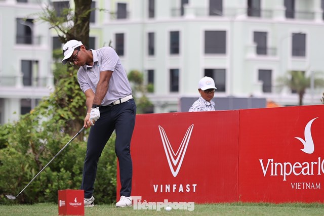 Nguyễn Phát Vinod Weerasinghe
