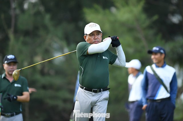 Nguyễn Văn Dũng