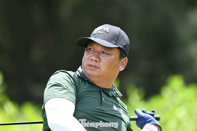 Trần Hoàng Vũ