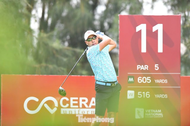 Đỗ Hồng Giang