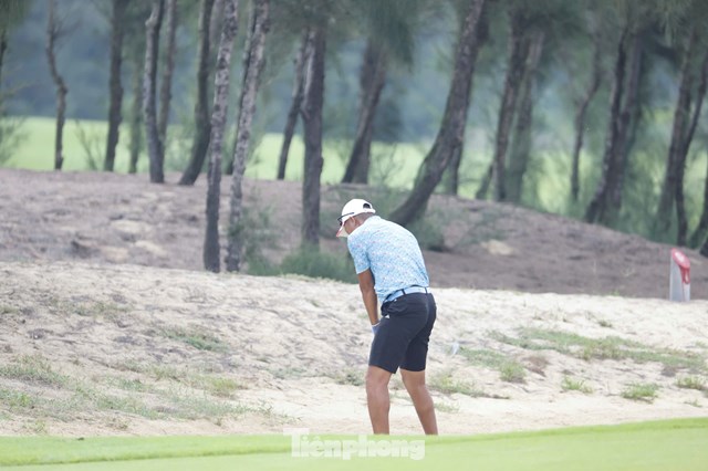 Đỗ Hồng Giang