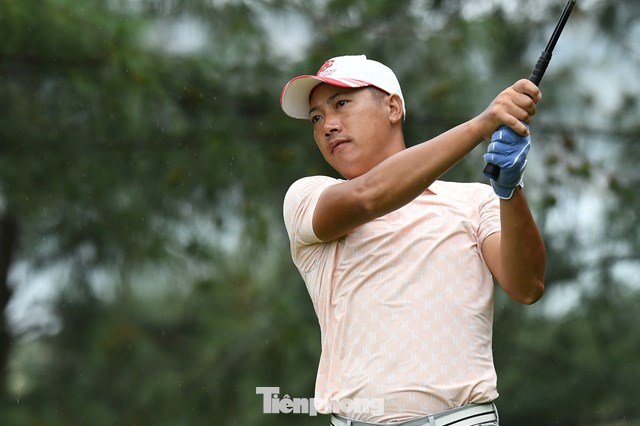 Đỗ Hồng Giang