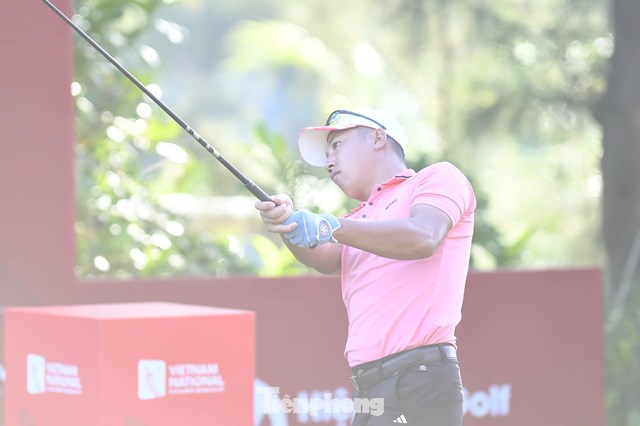Đỗ Hồng Giang