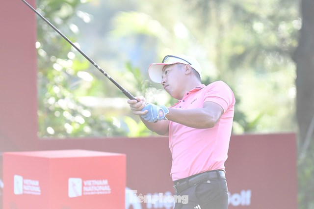 Đỗ Hồng Giang
