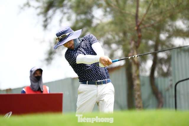 Nguyễn Gia Hồng 