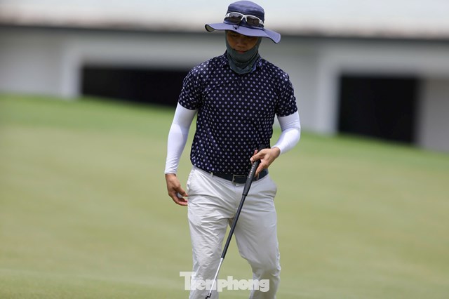 Nguyễn Gia Hồng 