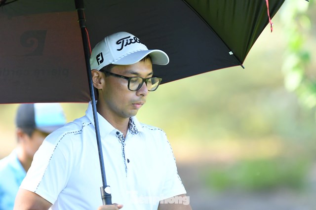 Nguyễn Phát Vinod Weerasinghe