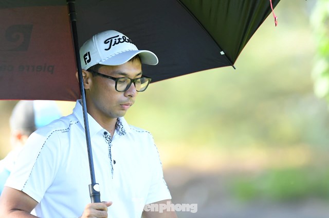 Nguyễn Phát Vinod Weerasinghe