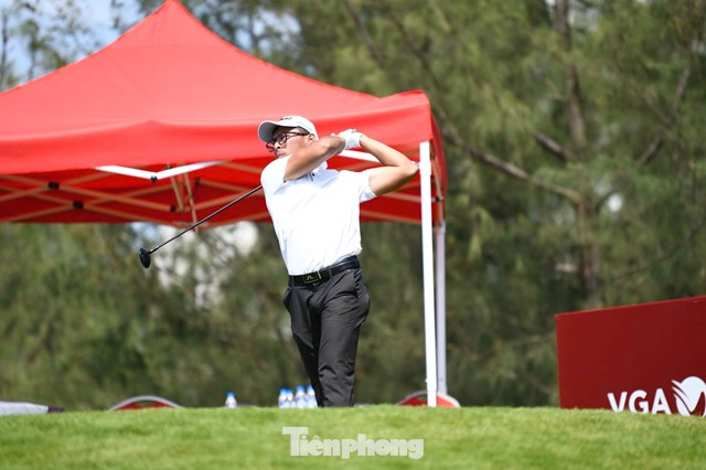 Nguyễn Phát Vinod Weerasinghe