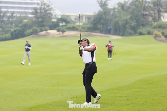 Nguyen Phat Vinod Weerasinghe