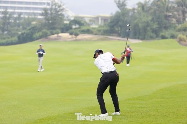 Nguyen Phat Vinod Weerasinghe