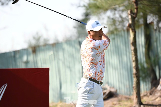 Nguyễn Anh Tuấn (83)