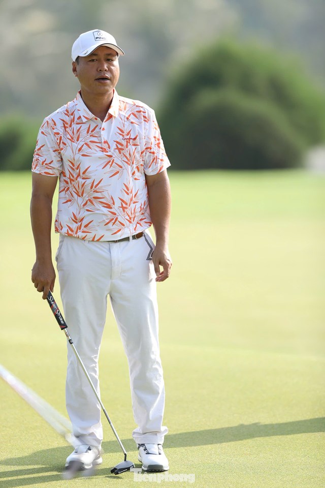 Nguyễn Anh Tuấn (83)