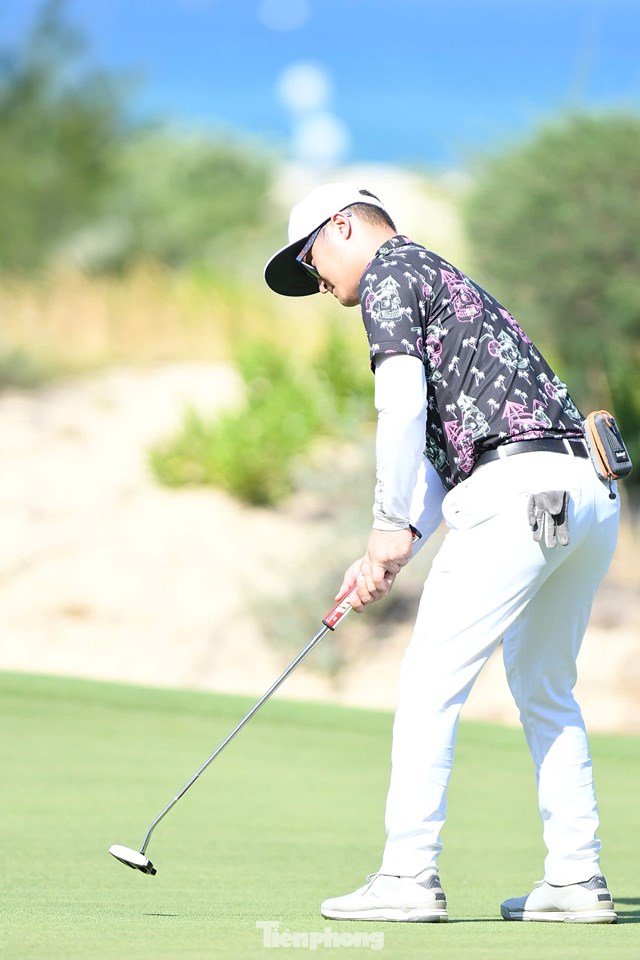 Nguyễn Anh Tuấn (83)
