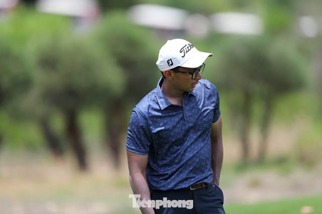 Nguyen Phat Vinod Weerasinghe