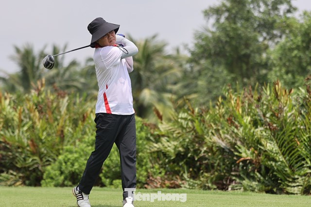 Lê Huy Nam