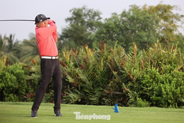 Lê Khắc Nam