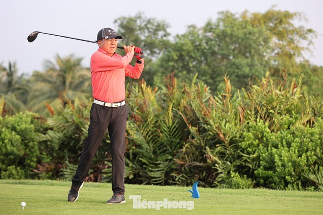 Lê Khắc Nam