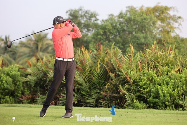 Lê Khắc Nam
