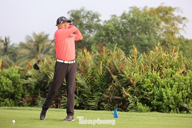 Lê Khắc Nam
