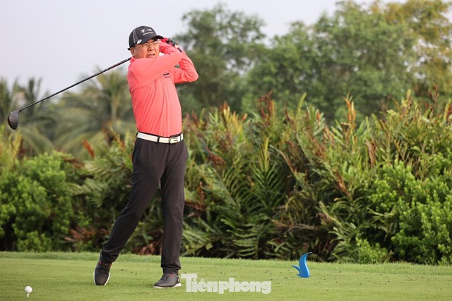 Lê Khắc Nam